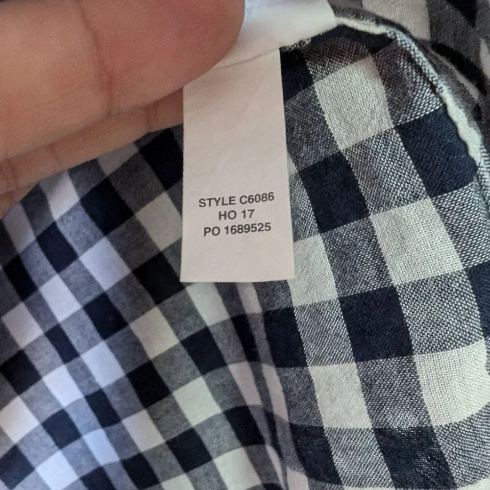 J.Crew Gingham lightweight cotton long sleeve shirt in signature fit